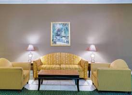 Ramada by Wyndham Provo 3