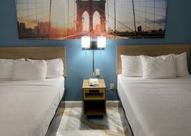 Days Inn by Wyndham Jersey City 3