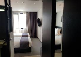 Vella Suite Hotel 5
