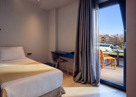 Essence Hotel 5