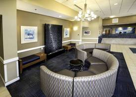 Ramada Plaza by Wyndham Virginia Beach Oceanfront 2
