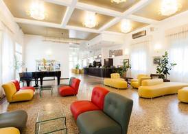 Hotel Marina 5