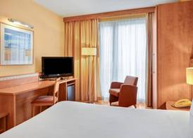 B&B HOTEL Tarragona Valls 5