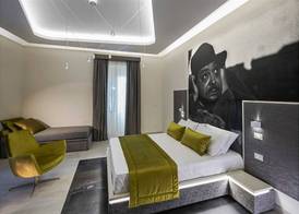 Via Veneto Luxury Suites 5