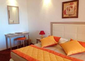 HOSTELLERIE LE BAOU 3