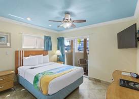 Bay Palms Waterfront Resort - Hotel and Marina 5