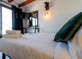 Hostal Restaurante Pou des Lleó 3