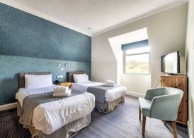 The Morar Hotel 5
