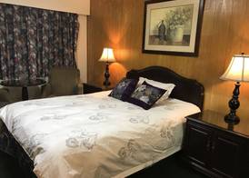 Inntowne Motel 3