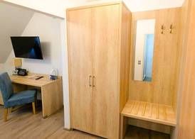 Bernstein Acamed Resort 3