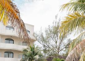 Hotel Arenas del Mar Resort 4
