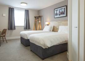 The Raven’s Cliff Lodge by Marston's Inns 3