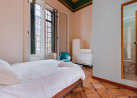 Hostal R10 5