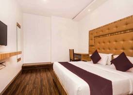 Hotel BKC Garden - Near Jio Convention 3