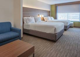 Holiday Inn Express & Suites BELLEVILLE by IHG 4