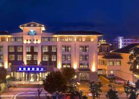 Days Hotel & Suites By Wyndham Fudu Changzhou 3