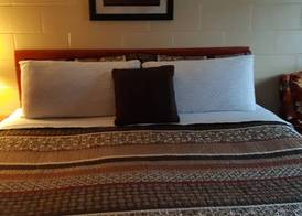 Pine Grove Motel 2