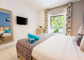 Le Grand Bleu Hôtel et Spa 5