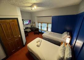 George Hotel Hayfield 5