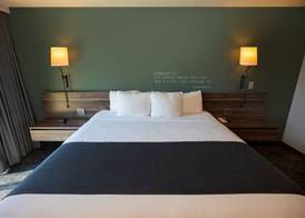 Ruby River Hotel 3