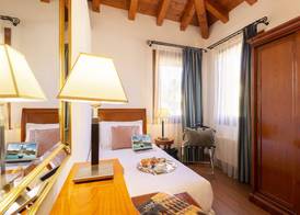 Hotel Venice Resort Airport 4