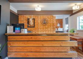 Stoke Hotel SureStay Collection by Best Western 3