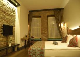 West Pera Hotel 5