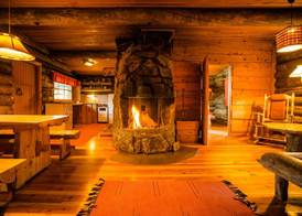 Kakslauttanen Arctic Resort - Igloos and Chalets 2