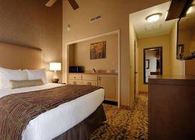 Best Western The Inn & Suites Pacific Grove 5