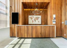 Best Western Plus Plaza Hotel 4