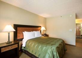 Chester Hotel and Conference Center 4