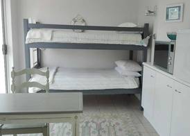 Admiralty Bed & Breakfast 4