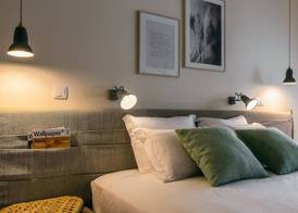 Three House Hotel 3