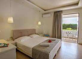 Iperion Beach Hotel 3