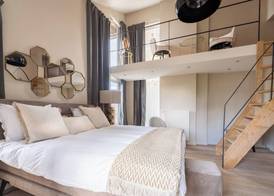 Rooms With A View 5