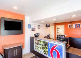 Motel 6 Redding, CA - Central 3