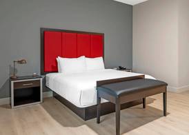 The J Hotel Dunedin Clearwater, an Ascend Collection Hotel 5