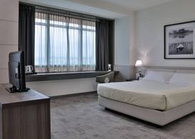 UNA Hotels San Vitale Bologna 5