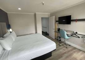 The Midtowner Hotel, SureStay Collection by Best Western 5