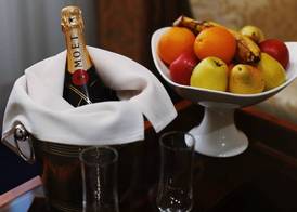 King Hotel Astana 5