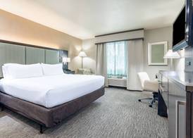 Holiday Inn AUBURN by IHG 4