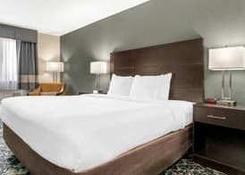 Quality Inn Grand Rapids South-Byron Center 4