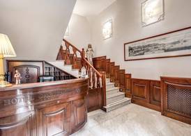 Garibaldi Suite 3