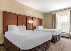 Comfort Suites Medical Center near Six Flags 4