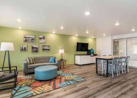 WoodSpring Suites Portland Vancouver 5