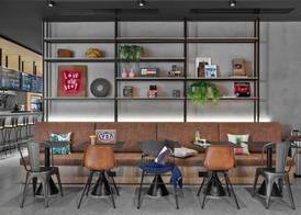Moxy Lyon Airport 5