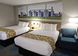 Days Inn by Wyndham Davenport 5