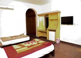 Swiss Cottage 4
