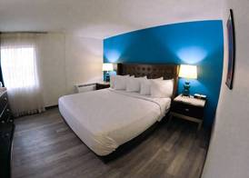 Inn at York 5