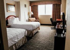 Hotel Topeka at City Center 2